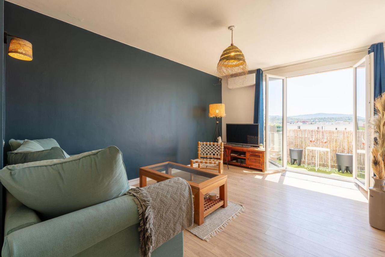 Le Blue Sea - Appt Classe 3 Etoiles A 650M De La Plage Le Lavandou Exterior photo